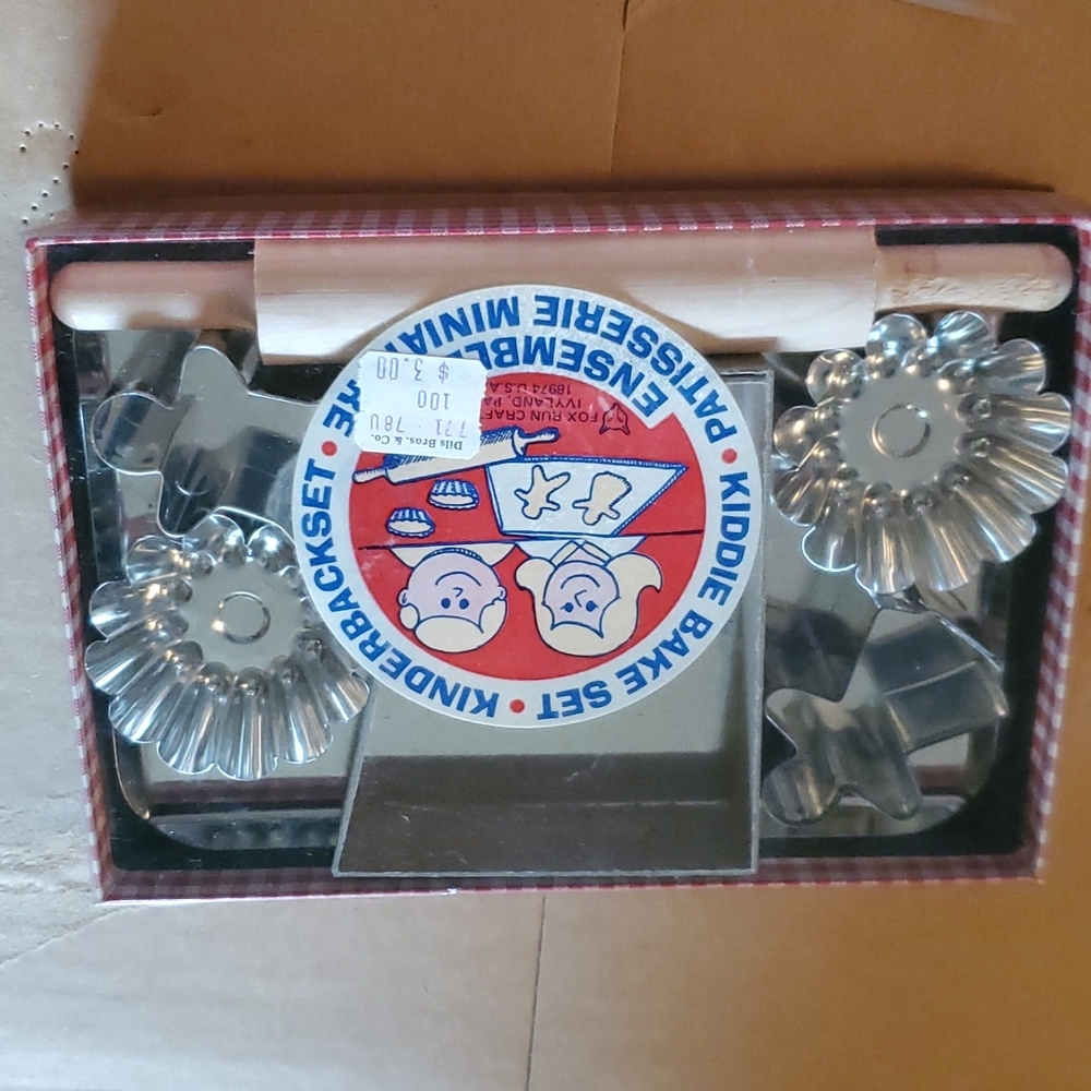Kiddie bake set